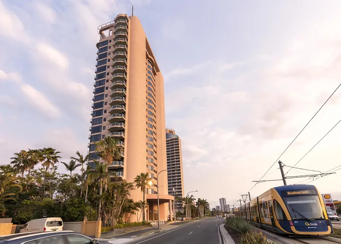Oaks Gold Coast Hotel